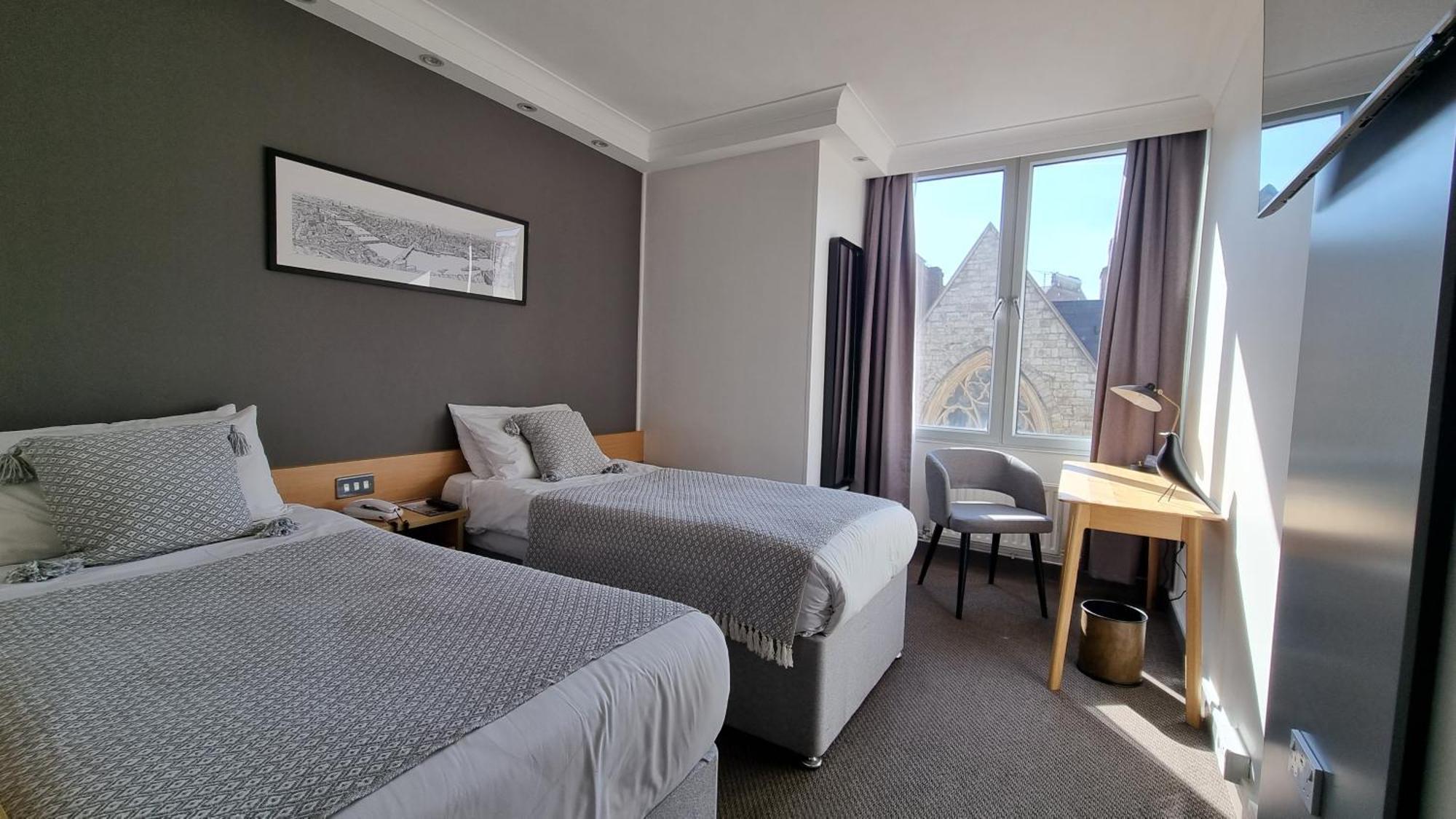 Lancaster Hall Hotel Londra